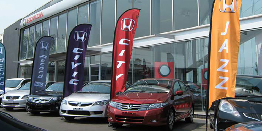 Wind Flag Banner no PDV - Wind Banner da Honda no Ponto de Venda