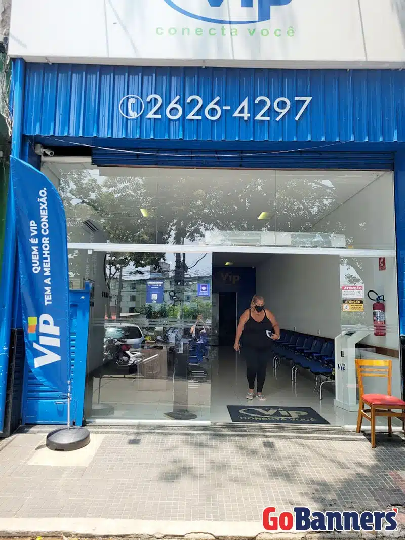 Wind Banner Frente de Lojas Internet VIP