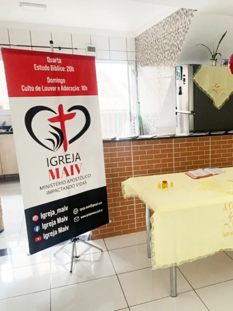 Banner Roll Up Igreja Maiv