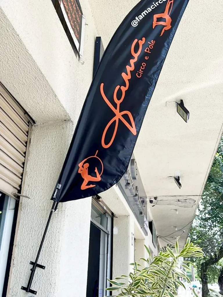 Wind Flag Banner Circo E Pole Fama