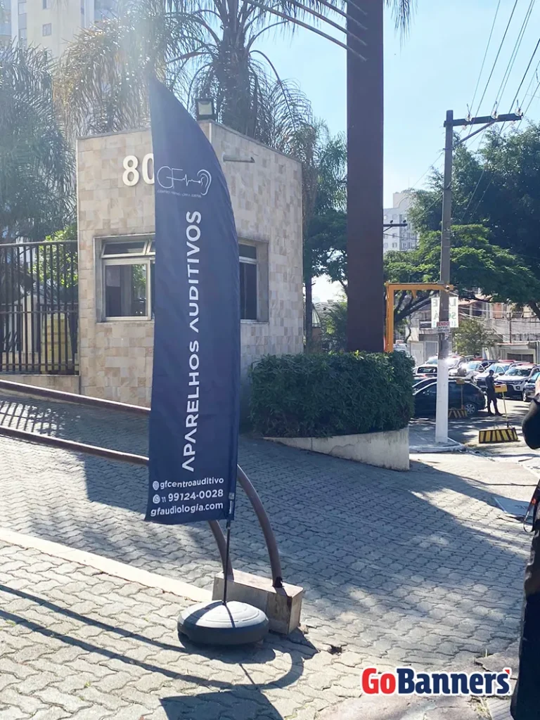 Wind Flag Banner Clinica Auditiva Gf Centro Auditivo