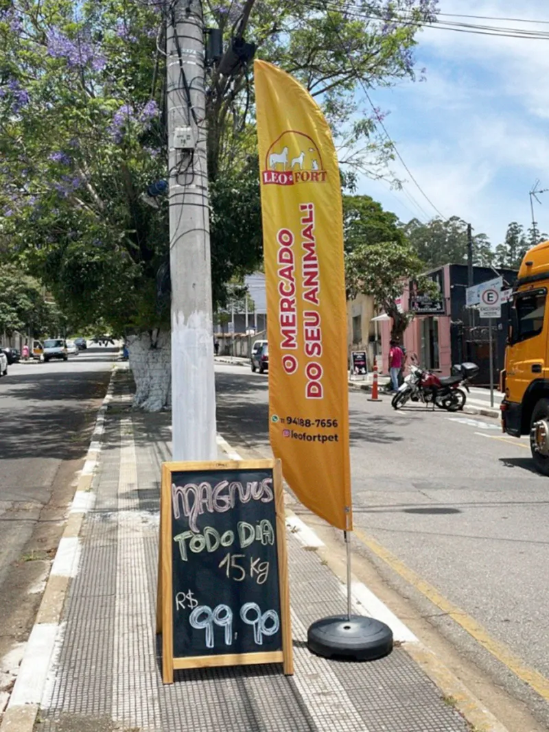 Wind Flag Banner Petshop Leofort