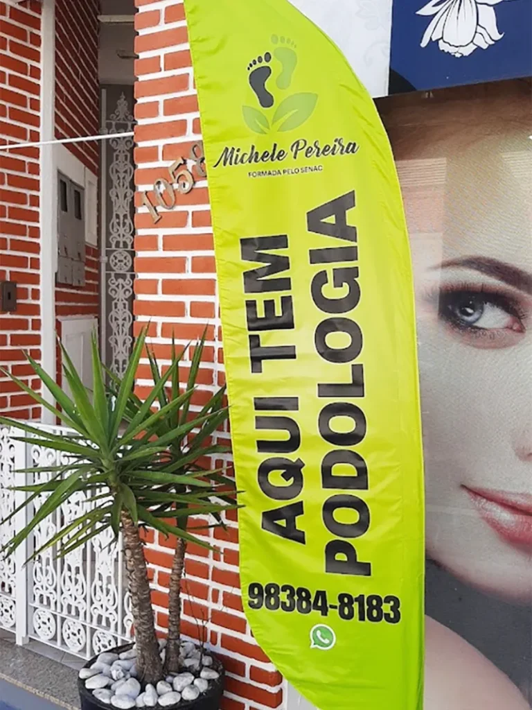 Wind Flag Banner Podologia Michele Pereira