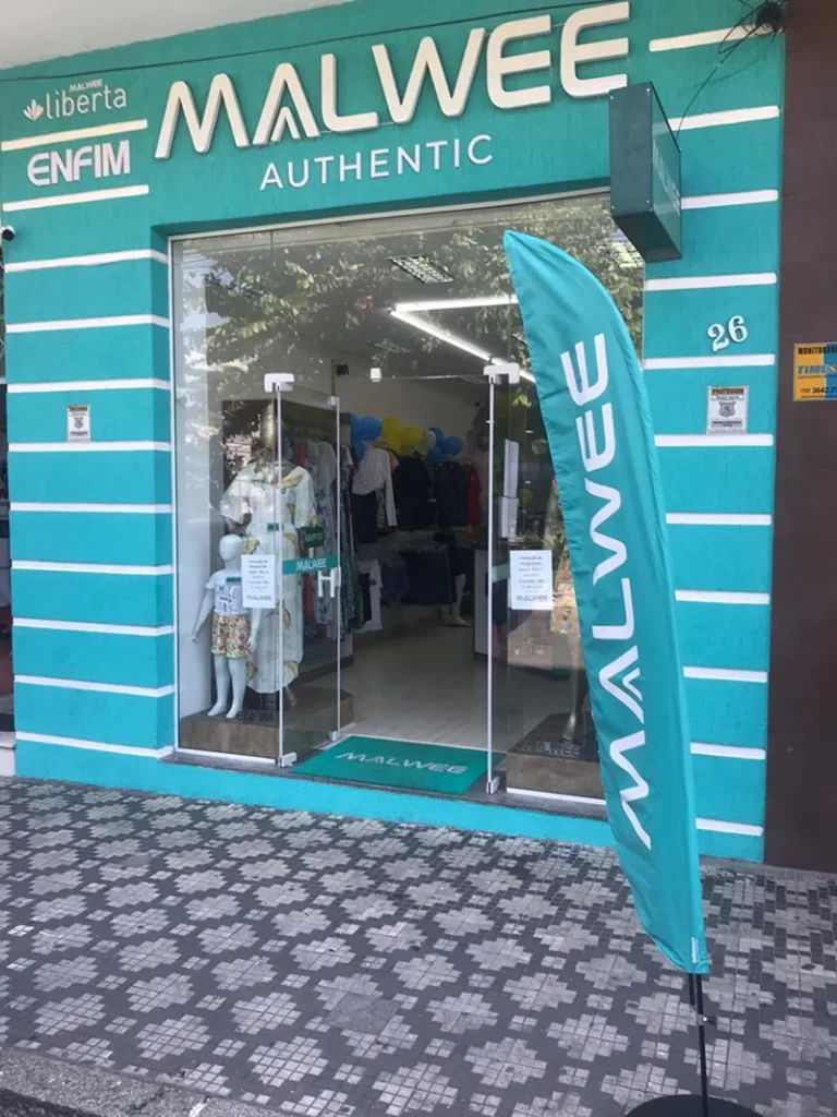 Wind Flag Banner Roupas Malwee