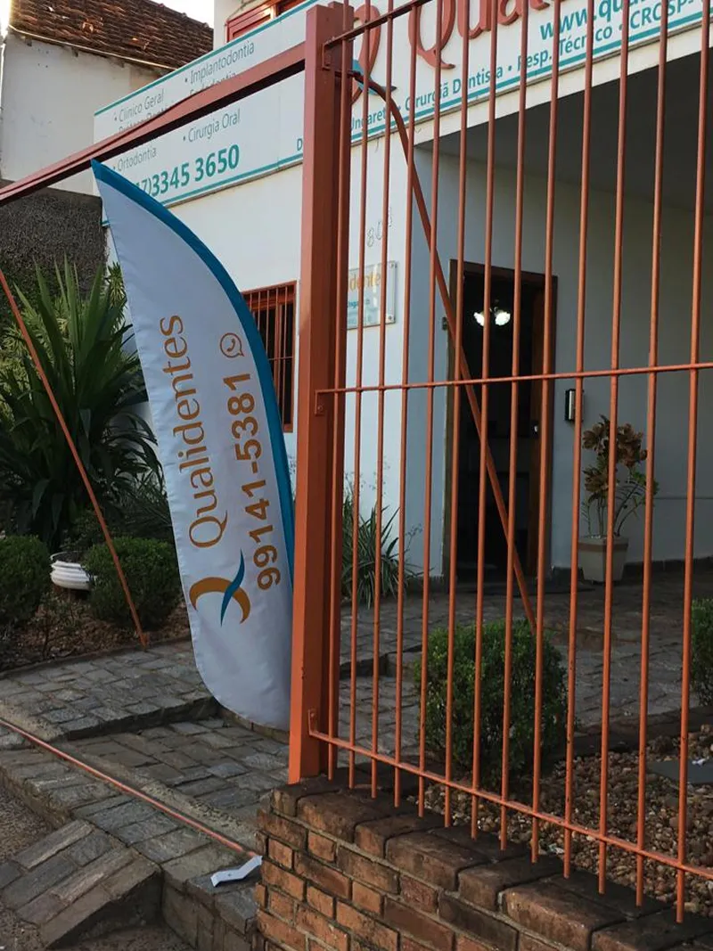 Wind Flag Banner Saude Qualidentes