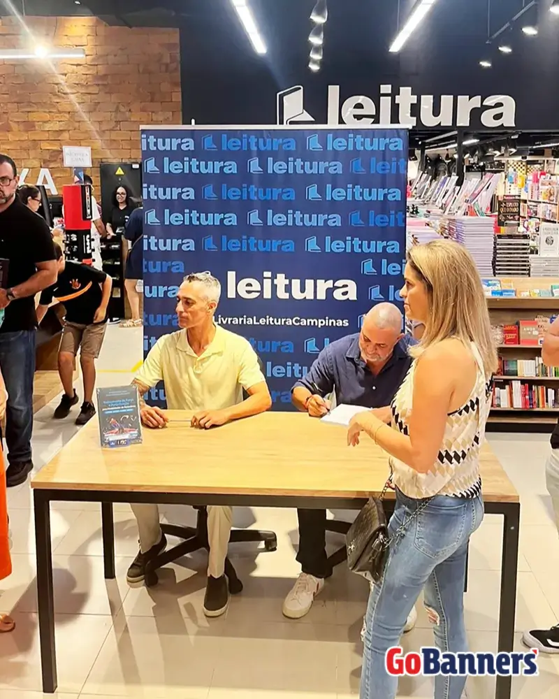 banner roll up livraria